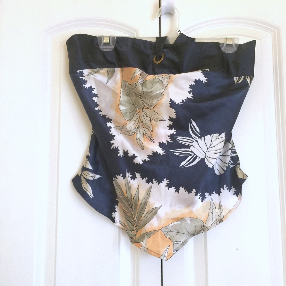 Eddie Rodriguez Silk Halter top NWT